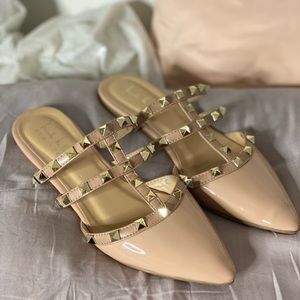 Studded flats